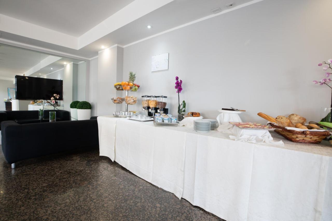 Hotel De Plam Olbia Kültér fotó