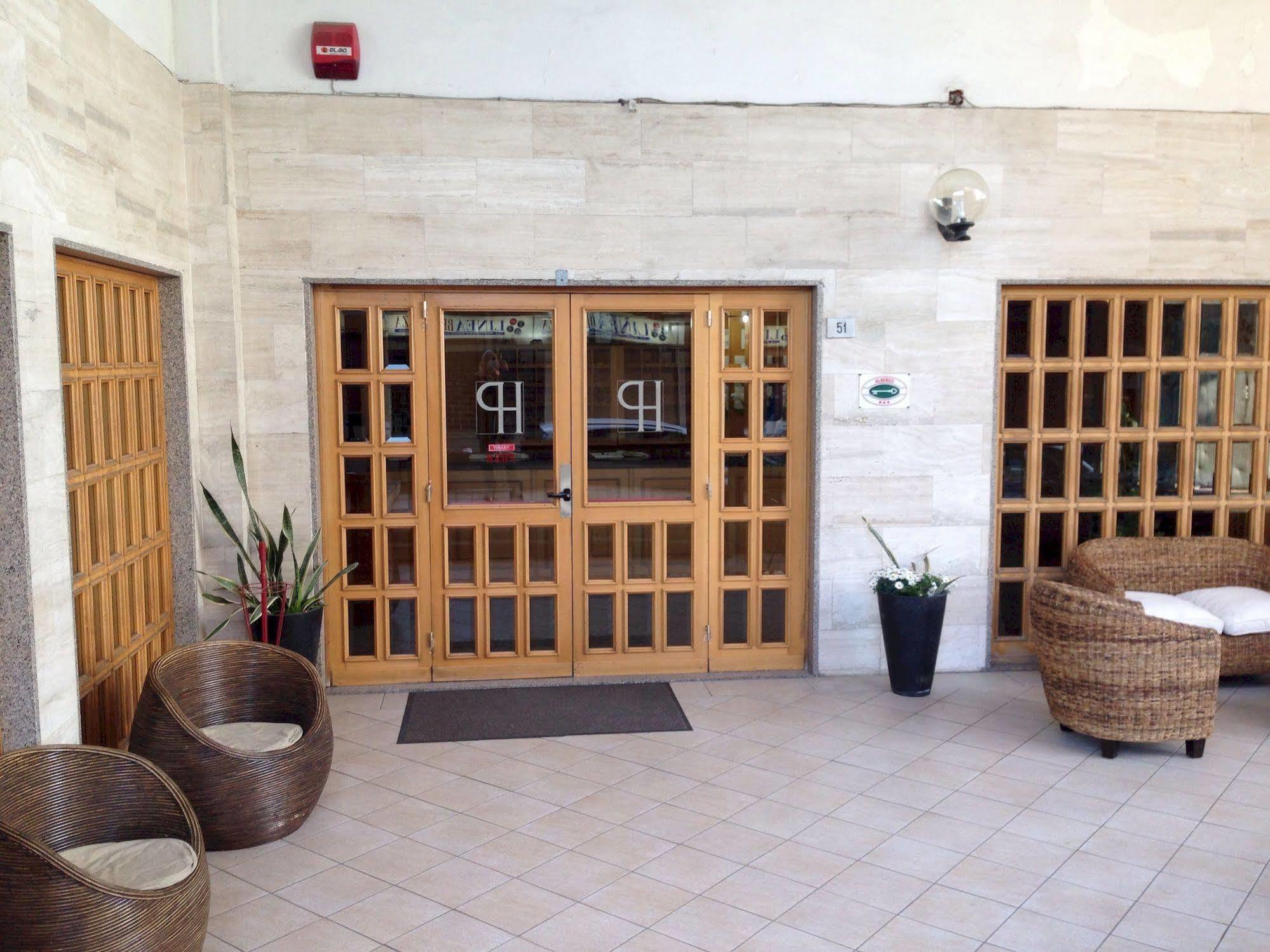 Hotel De Plam Olbia Kültér fotó